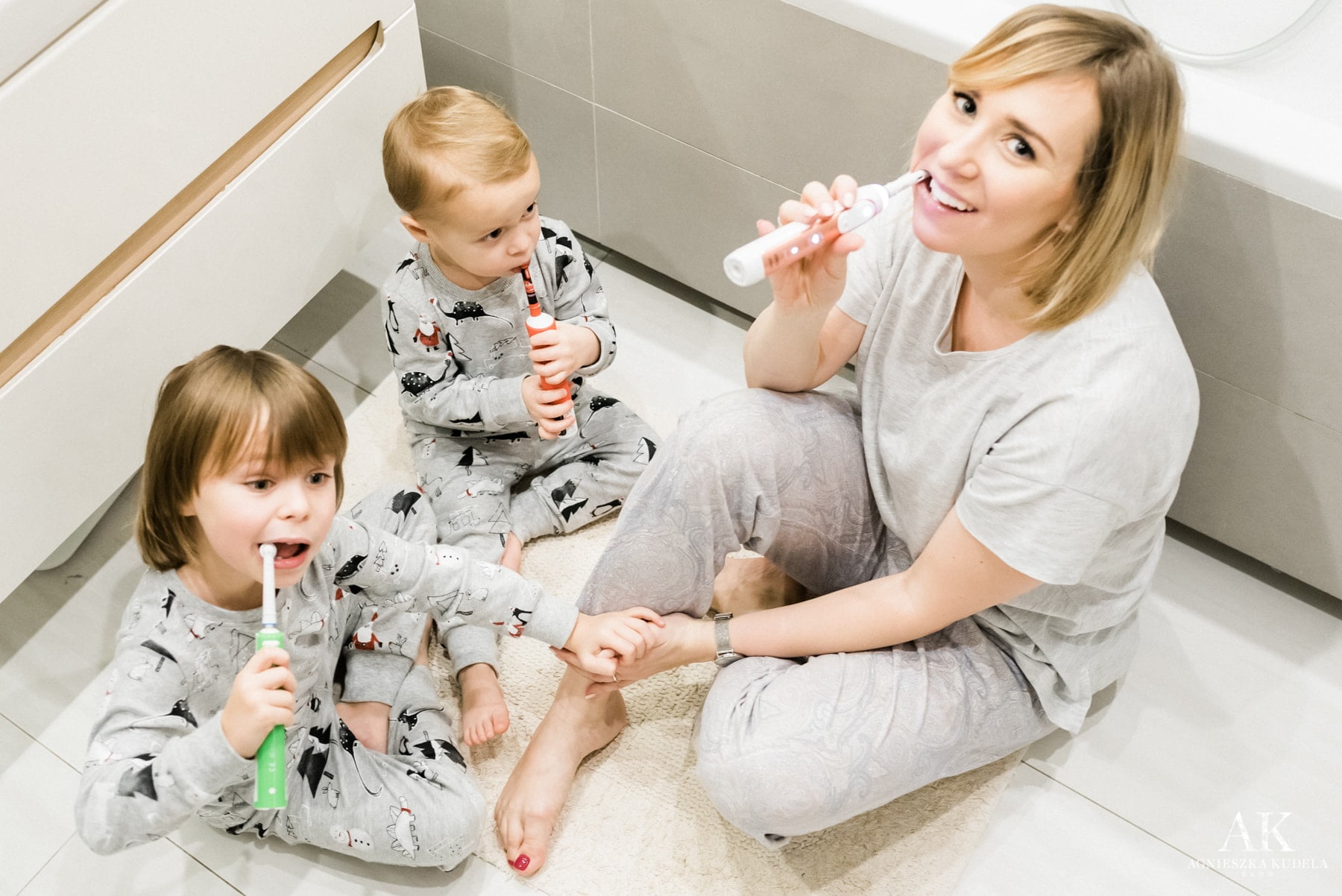 electric toothbrush for children oral b