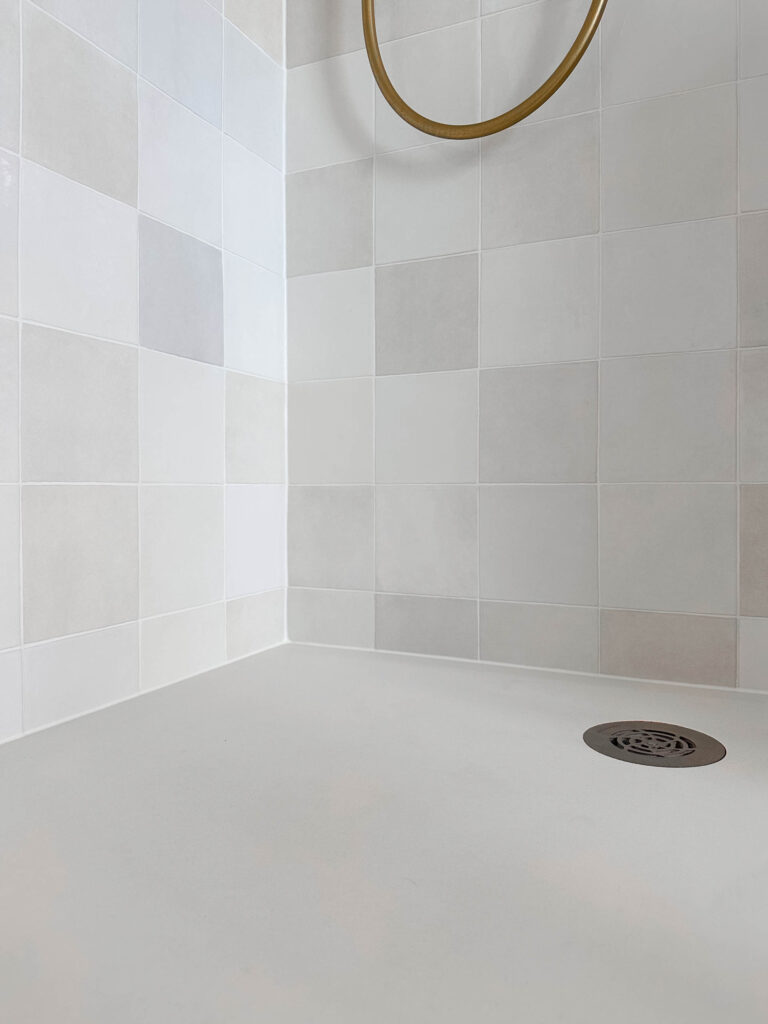 brodzik kompozytowy Cosentino Exelis Miami White Suede